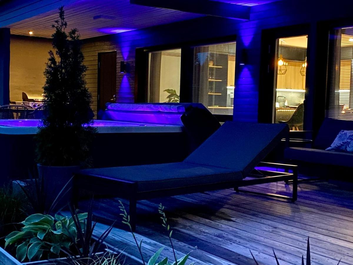 Idyllic Villa Unikko With Jacuzzi And Sauna Pori Buitenkant foto